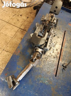 Volkswagen Golf V Kormányoszlop