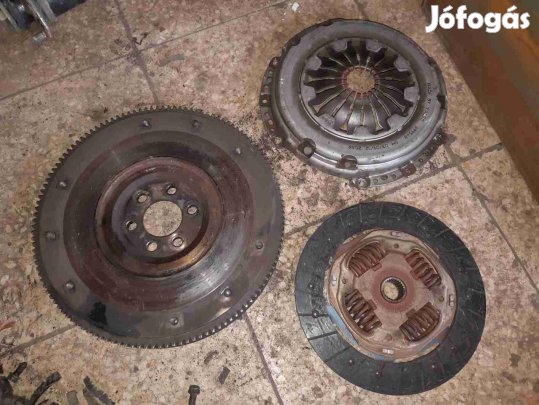 Volkswagen Golf V Kuplung Szett + Egytömegű Lendkerék