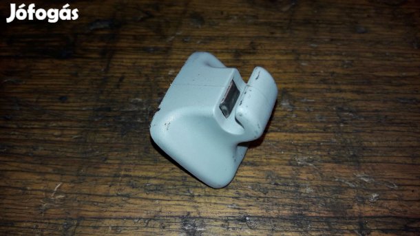 Volkswagen Golf V Napellenző Tartó Patent