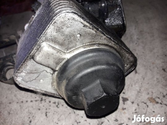 Volkswagen Golf V Olajhűtő