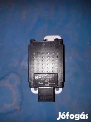 Volkswagen Golf V Plus Antenna Erősítő