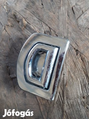 Volkswagen Golf V Rakományrögzítő Fül