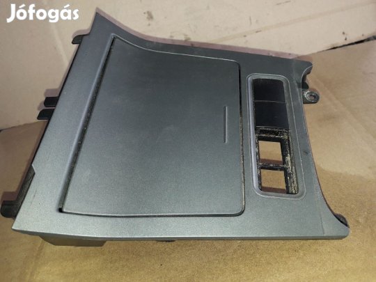 Volkswagen Golf V Tároló Rekesz