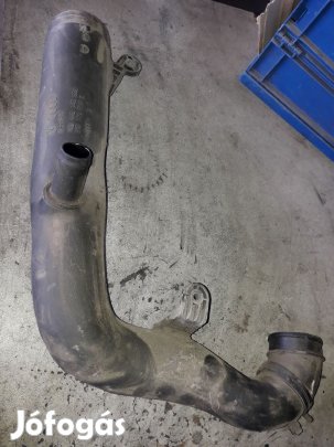 Volkswagen Golf V Turbócső / Intercooler Cső