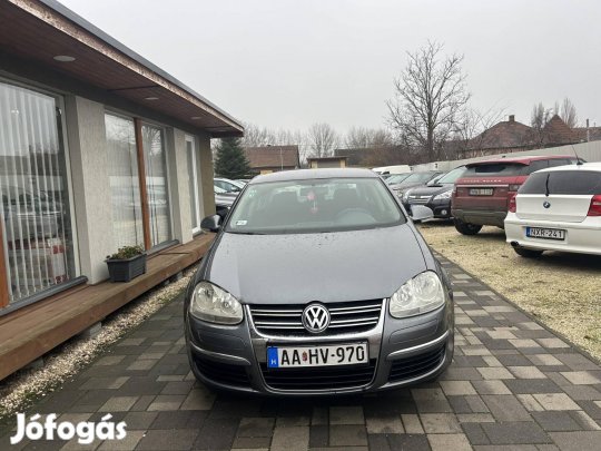 Volkswagen Jetta 1.9 PD TDI Sportline
