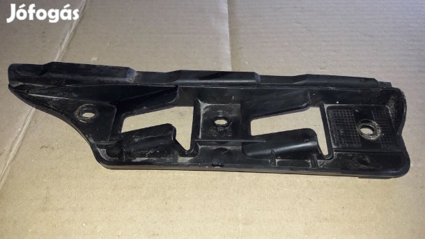 Volkswagen Jetta Jobb Első Lökhárító Tartó