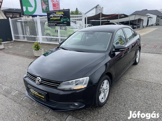 Volkswagen Jetta VI 1.6 CR TDI Comfortline Moi....
