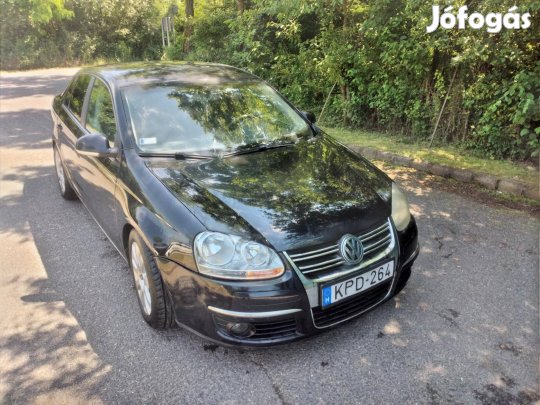 Volkswagen Jetta V 1.6 Trendline Alkalmi Áron!!