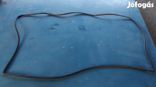 Volkswagen LT 28 Első Szélvédő Gumikeret