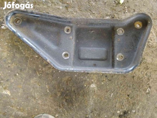 Volkswagen LT 35 Jobb Első Laprugó Tartó