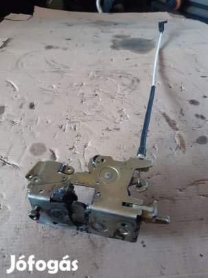 Volkswagen LT Jobb Csomagtérajtó Zárszerkezet