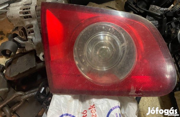 Volkswagen Passat 2006 - 2010 bal hátsó belső lámpa 3C9945093A