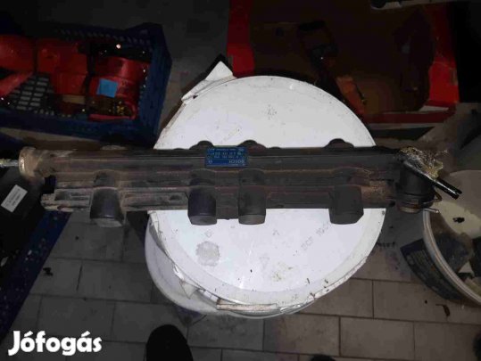 Volkswagen Passat B3 Injektor Híd + Üzemanyagnyomás Szabályzó Szelep