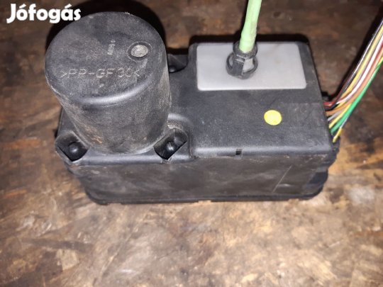 Volkswagen Passat B4 Központizár Kompresszor