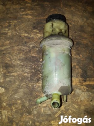 Volkswagen Passat B4 Szervó Olaj Tartály