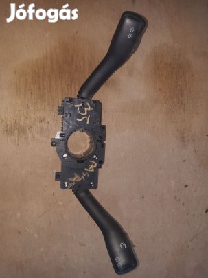 Volkswagen Passat B5 01-05 Bajuszkapcsoló