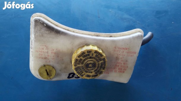 Volkswagen Passat B5 01-05 Fékfolyadék Tartály