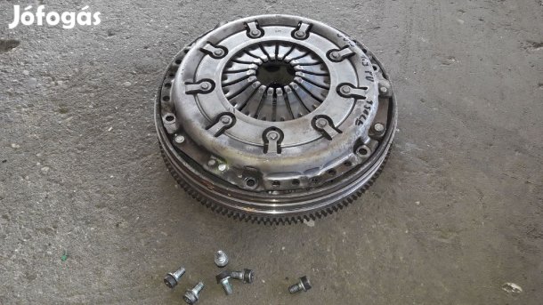 Volkswagen Passat B5 01-05 Kuplung Szett + Kettőstömegű Lendkerék