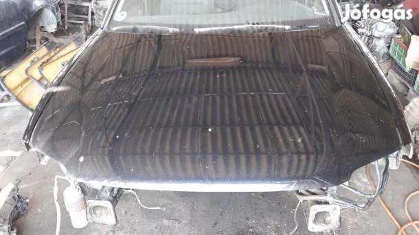 Volkswagen Passat B5 01-05 Motorháztető