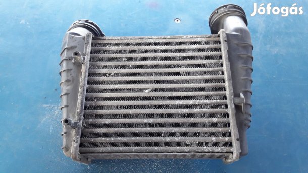 Volkswagen Passat B5 01-05 Töltőlevegő Hűtő / Intercooler