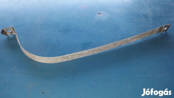 Volkswagen Passat B5 01-05 Üzemanyag Tank Tartóvas