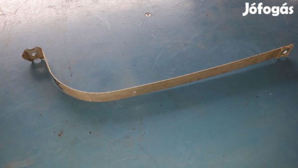 Volkswagen Passat B5 01-05 Üzemanyag Tank Tartóvas