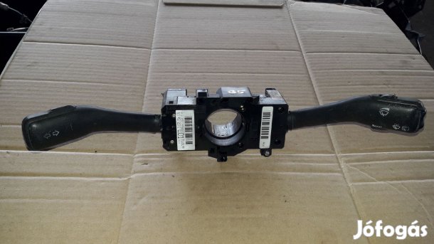 Volkswagen Passat B5 96-00 Bajuszkapcsoló