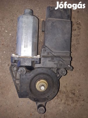 Volkswagen Passat B5 96-05 Jobb Első Ablakemelő Motor