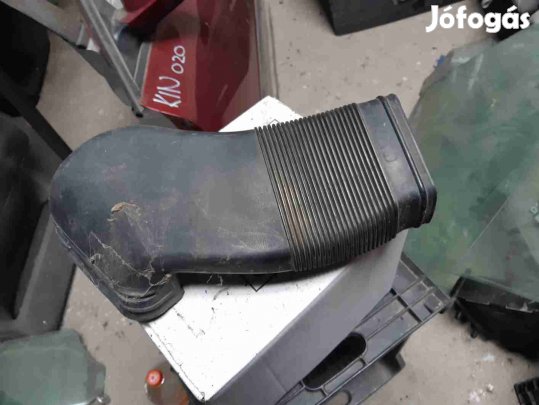 Volkswagen Passat B5 96-05 Levegőcső