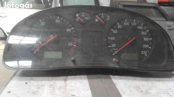 Volkswagen Passat B5 96-05 Óraegység / Kilométeróra
