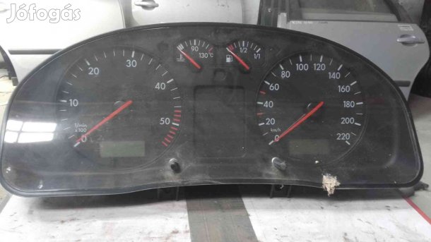 Volkswagen Passat B5 96-05 Óraegység / Kilométeróra