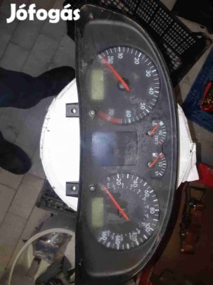 Volkswagen Passat B5 96-05 Óraegység / Kilométeróra