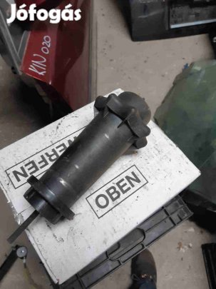 Volkswagen Passat B5 96-05 Pótkerék Leszorító