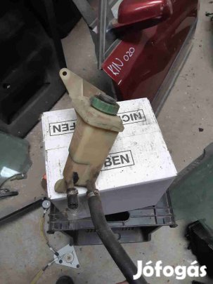 Volkswagen Passat B5 96-05 Szervó Olaj Tartály