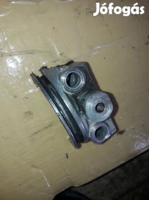 Volkswagen Passat B5 96-05 Vezérműtengely Tartó