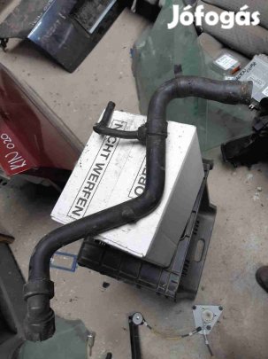 Volkswagen Passat B5 96-05 Vízcső