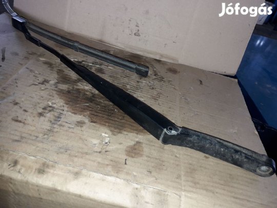 Volkswagen Passat B6 Bal Első Ablaktörlő Kar