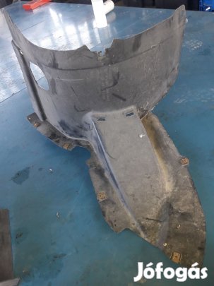 Volkswagen Passat B6 Bal Első Dobbetét