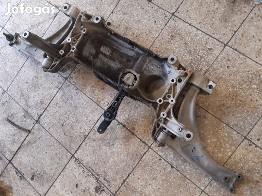 Volkswagen Passat B6 Első Bölcső + Lengőkar