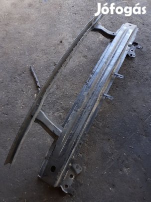 Volkswagen Passat B6 Első Lökhárító Merevítő