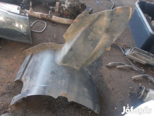 Volkswagen Passat B6 Jobb Első Dobbetét