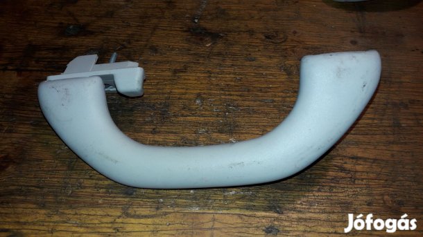 Volkswagen Passat B6 Kapaszkodó