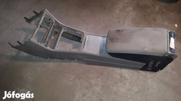 Volkswagen Passat B6 Középbox