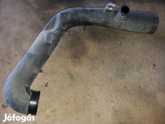 Volkswagen Passat B6 Turbócső / Intercooler Cső