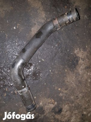 Volkswagen Passat B6 Vízcső