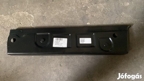 Volkswagen Passat B8 padlópanel 3Q0802089 eladó