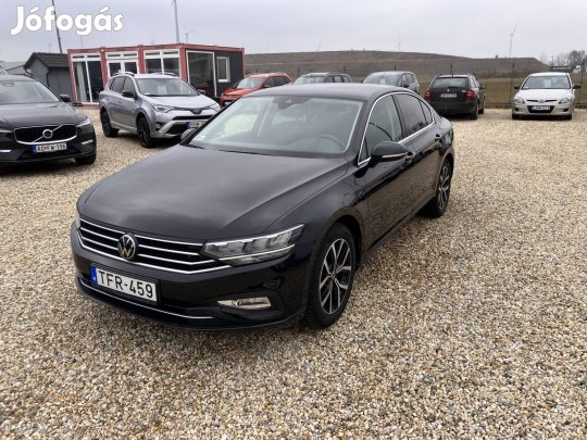 Volkswagen Passat VIII 1.5 TSI ACT Business DSG...