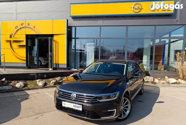 Volkswagen Passat VIII Variant 1.4 TSI GTE Plug...