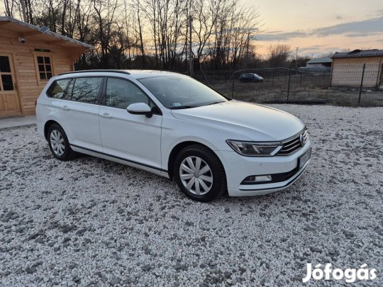Volkswagen Passat VIII Variant 1.6 TDI BMT Comf...