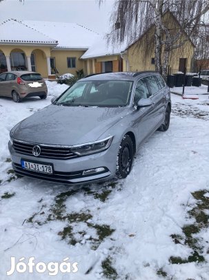 Volkswagen Passat Variant 1.5 TSI Dokumentált előélettel